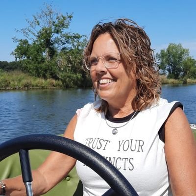 lisetoetbree's profile picture. Agorafan.
Gedichten.
Bloggen. Taalpurist.