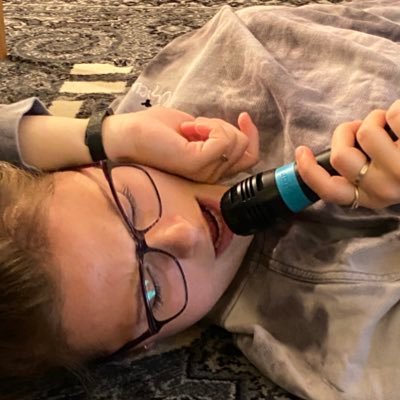 vlaemboy's profile picture. Being happy is my superpower 🦦 👩‍💻