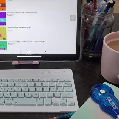 fatmahL08's profile picture. Muslimah, ‘Aalimah, striving to be an ‘Aamilah, ‘Saalihah, Taqiyyah…