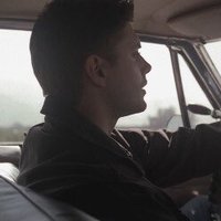 belle (@summodean) 's Twitter Profile