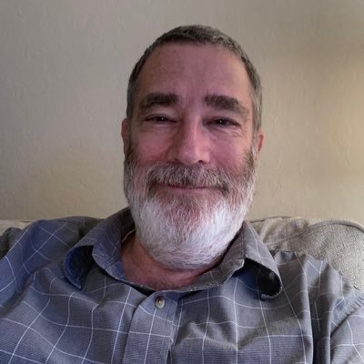 Former broadcast journalist, News Director, and software development business owner. Love veg cooking, reading, and listening to two channel music. Vietnam USN.