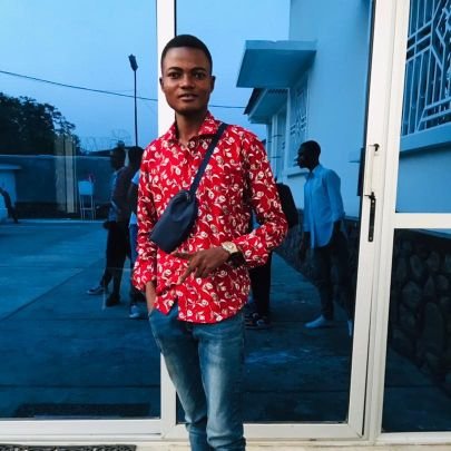 TumushisheE's profile picture. Je suis Jeune Blogueurs en RDC