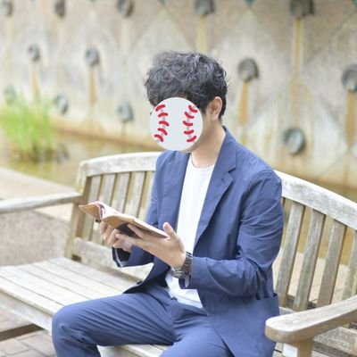 本を読んでいる時間、ドラマを観ている時間、ホークスを応援している時間が好きです。日常の雑多なことを呟きます。お気軽にリプライ、フォロー、リムーブして下さいませ。22年3月から美術館巡りはじめてみました。