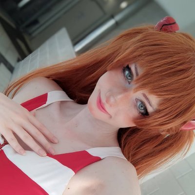 Sakucosplay's profile picture. Weird kid obsessed with Evangelion and Monogatari
(～￣▽￣)～
20yo 🍩 Italian Cosplayer 🍩 Nerdy&Anime stuff 🍩 Donut eater™