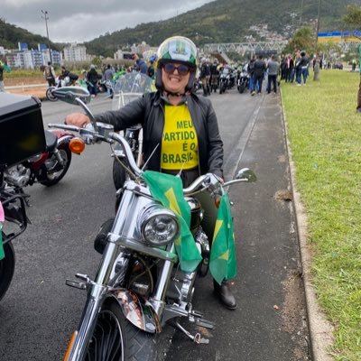 Lutando por um País melhor🇧🇷 🇧🇷acredito no Presidente Bolsonaro.