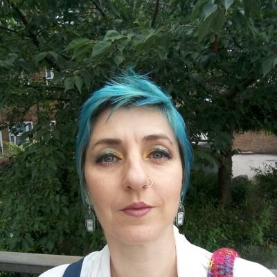 ClaireH56333968's profile picture. Bit crafty, Bit quirky