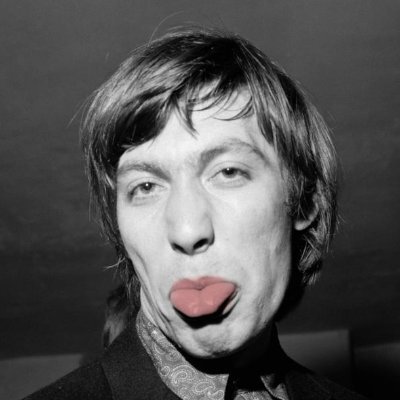 ingravido's profile picture. ¡En estado de Ingravidez desde 2002! 
📻 Media vida en LOS40, ahora 'cabeza-radio' en @Europa_FM y @Melodia_FM
💽 Festivos de guardar, mitad de @SuperFrameVdj