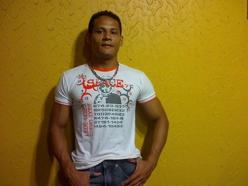 Naldinho2006's profile picture. sou amigo,parceiro,quadrilheiro de coração,toadeiro e adoro o carnaval e amante de uma das setimas arte o cinema. ond eu trabalho rsrsrsrsr.