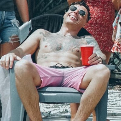 twooood's profile picture. 