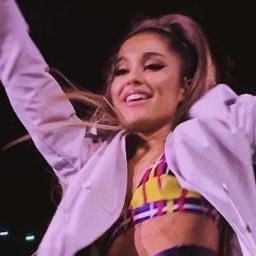 CoffeeButNotHot's profile picture. 🌧🌫💧 Ψ