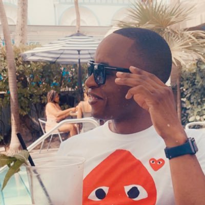 man of the peephole, wine savant, political observer, biological father, 2020 survivor 🤞🏾