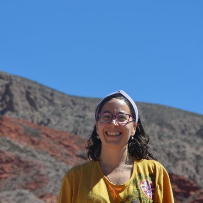 Scientific Researcher at @CONICETDialoga. | Global change impacts on soil biodiversity & ecosystem function| Mom × 1
Bluesky: https://t.co/VhZmETGGXz