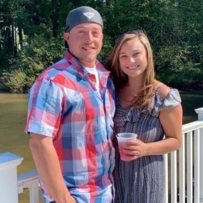 tmassaro33's profile picture. Sports bets & Sports card collector/investor. check out the Instagram, yinzersportzcards