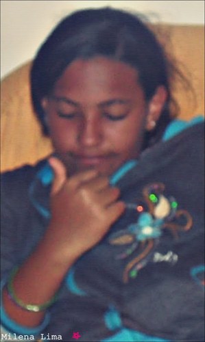 -          '    Milena Liima, ;DD