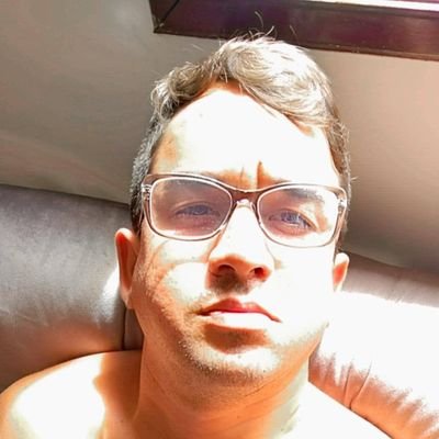 Jornalista, gosto da natureza e aventuras. Um curioso das coisas importantes da vida.