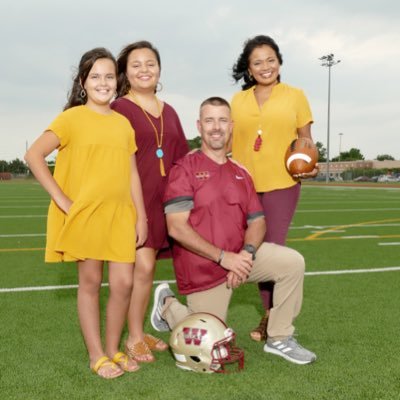 Christian, Father, Coach CY WOODS Football/Strength & Cond. NSCA-CSCS, RSCC*E, M.Ed., NHSSCA 2019 Texas Coach of the year. Opinions are my own. #onthatgetright