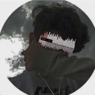 txclr7's profile picture. 