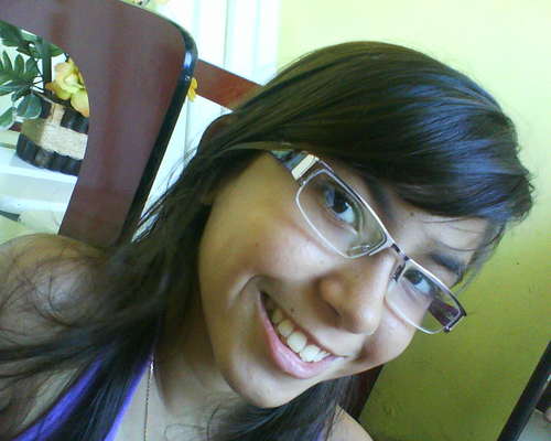 uma menina q ama escutar victor santos :)