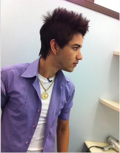 O que eu sinto por você é forte demais pra explicar, nem todas as palavras do mundo, expressariam todo o meu sentimento! ♥ @gusttavo_lima Te amoo ! 04/07/2011