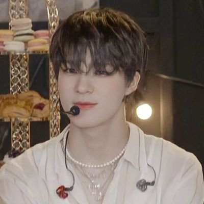 hcjnrjjn23's profile picture. 