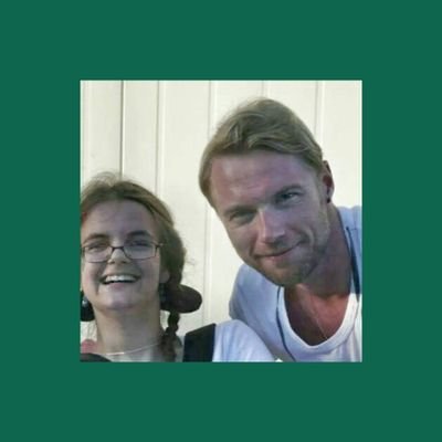 oldbearfan4ever's profile picture. Welcome to my original twitter 
Personal account only.
I love Ronan Keating's Music and I'm also A Big Fan of Friends.
ps I am a abstract artist just fun.