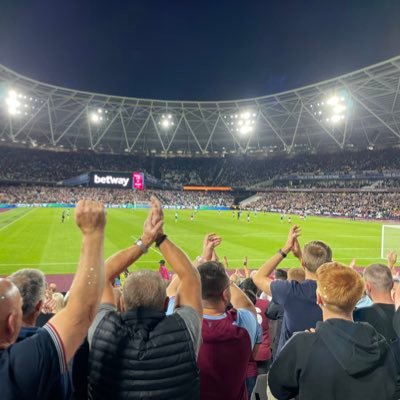 Stratford living West Ham season ticket holder. East end boy with an irrational hatred of dickheads and Sting.