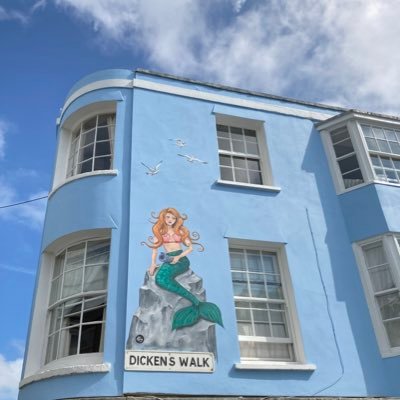 RJWhite_mk's profile picture. 