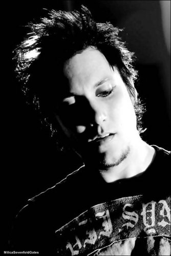 hey my names cat im a girl. i love a7x foREVer. i also play drums and bass. :o) #foREVer #Maggot #KillJoy