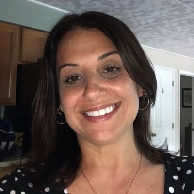Italian American, Healthcare business analyst professional. Wife, Animal lover, Philadelphia sports fan, and have a great passion to travel.
