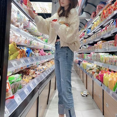 xichen11806737's profile picture. Make money in the easiest way