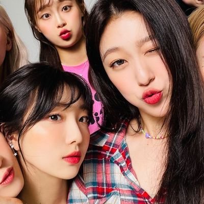 hourlyeorry's profile picture. for #여진 🐸 & #최리 🦇