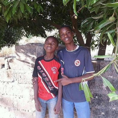 My name is modou from Gambia 🇬🇲 the smiling coast of Africa because of the beautiful sunshine and beaches nice to see your faces there 😀👈