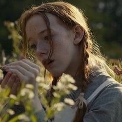 e se algum dia se sentir sozinho, apenas olhe para a lua, alguém em algum lugar está olhando para ela também | bookstan 📚
(ela/dela)