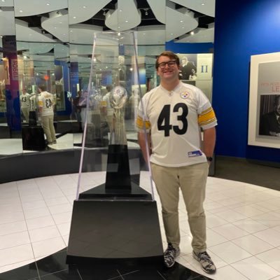 ethan_macloud's profile picture. 🏈