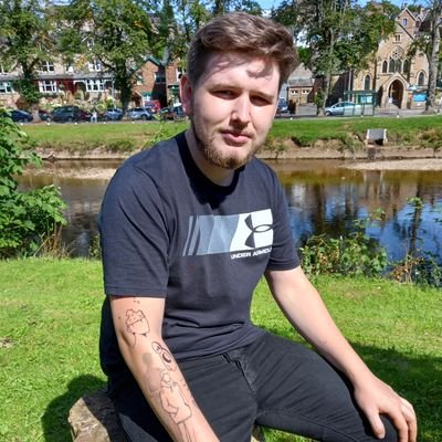 27 - Amateur Youtuber - Irl Builder - Dog Daddy - Mentally in space
