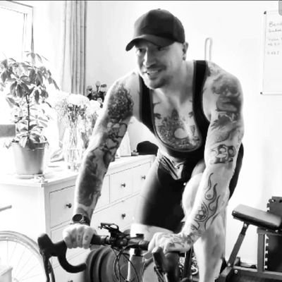 sinbodyshop's profile picture. Freelance Personal Trainer at Edinburgh Leisure. Specialising in strength & conditioning, Olympic Weightlifting, Kinetic Chain Release. Sinclair's Body Shop.