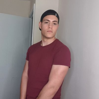 O N I R O H Profile