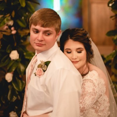 xoEmilyPaigexo's profile picture. it is well with my soul.