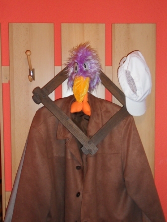 DD_OnnerWetter's profile picture. From birth a proud GAY with pride and dignity! But.. a tall visionary and magicians, architect & hot society-critic! Whoever reads my tweets is to blame!