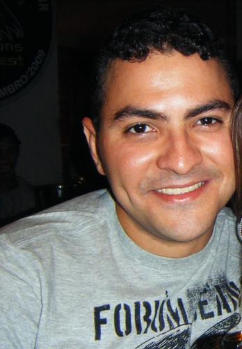 raphaelpensador's profile picture. Sertanejo do semi-árido da Bahia, Corinthiano, graduado Contabilista, Servidor Público e Social-Democrata.