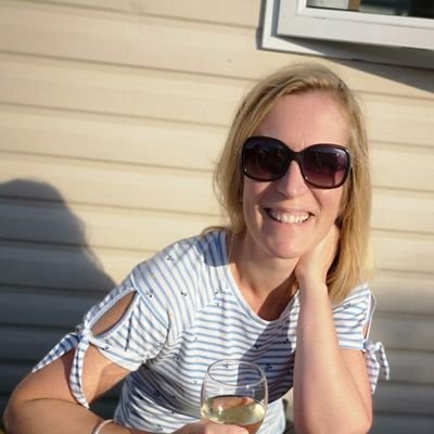 teresaaingram's profile picture. 