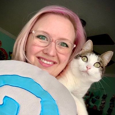 Lead Game Producer for @PlayHearthstone at @Blizzard_Ent (comments are my own) She/Her I 💖 #VideoGames #HelloKitty #horses #food #cats #gardening #pink #crafts