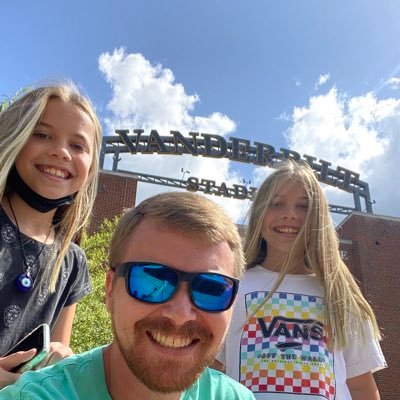 mattfrazer87's profile picture. Go Dores...⚓️⬇️