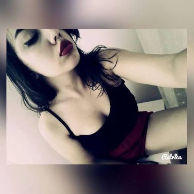 Melek581698361's profile picture. 