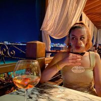 Dilara (@happywitheart) Twitter profile photo