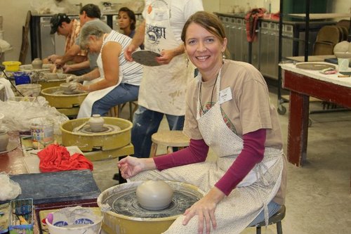 potter trying to figure out my niche in the world one pot at a time! studio manager, teacher, artist