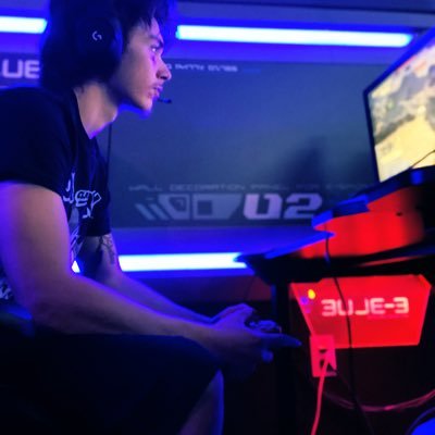 Competitive CoD player Flex/Second AR. partial ownership of @AcTivGamingAG4L #GetAcTiv