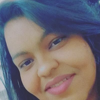 Poderosam1Laine's profile picture. Creating our future is the best way to make predictions.#lesbica🌈❤️🌻