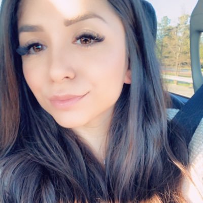 daniellesss_'s profile picture. 