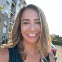 Andrea Weaver (@aweaver313) 's Twitter Profile